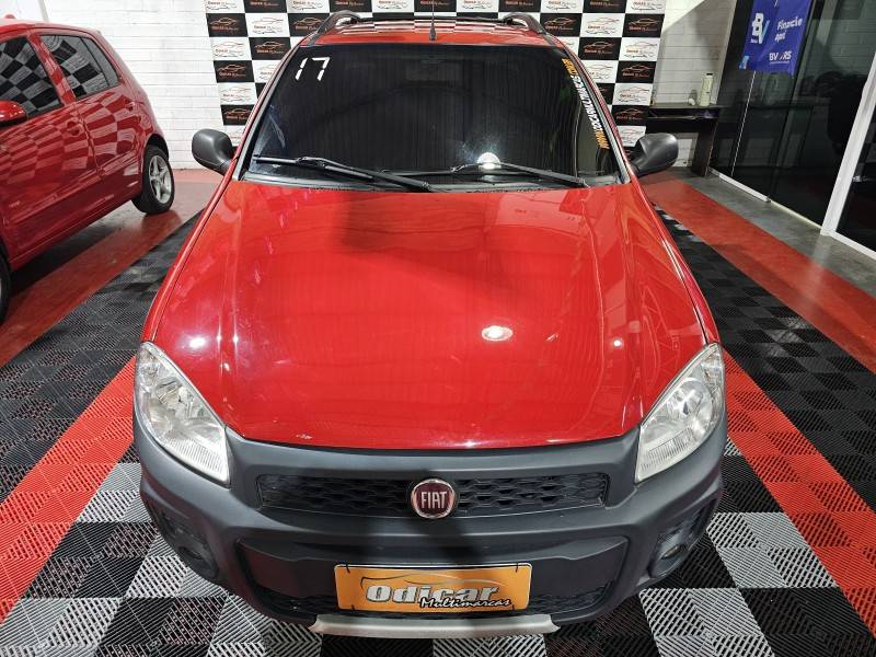 FIAT - STRADA - 2017/2017 - Vermelha - R$ 69.900,00