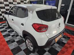 RENAULT - KWID - 2021/2022 - Branca - R$ 49.900,00