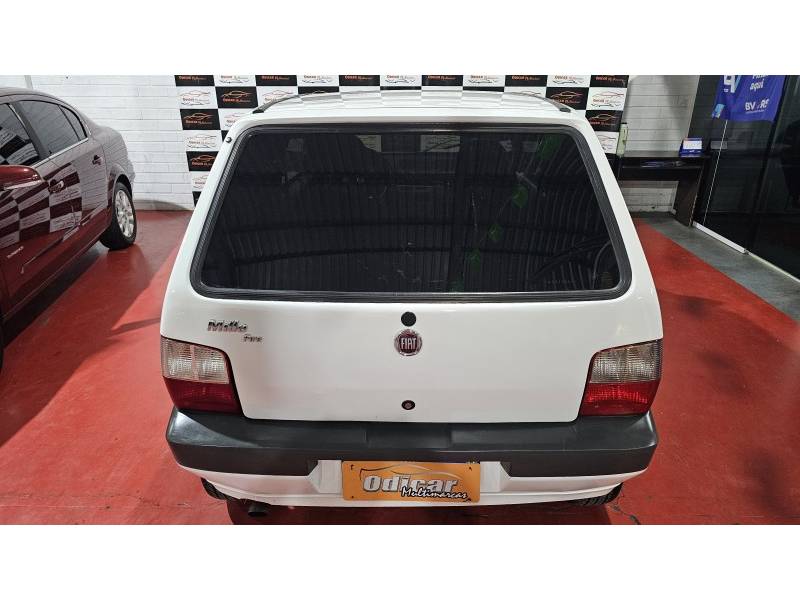 FIAT - UNO - 2009/2010 - Branca - R$ 19.900,00