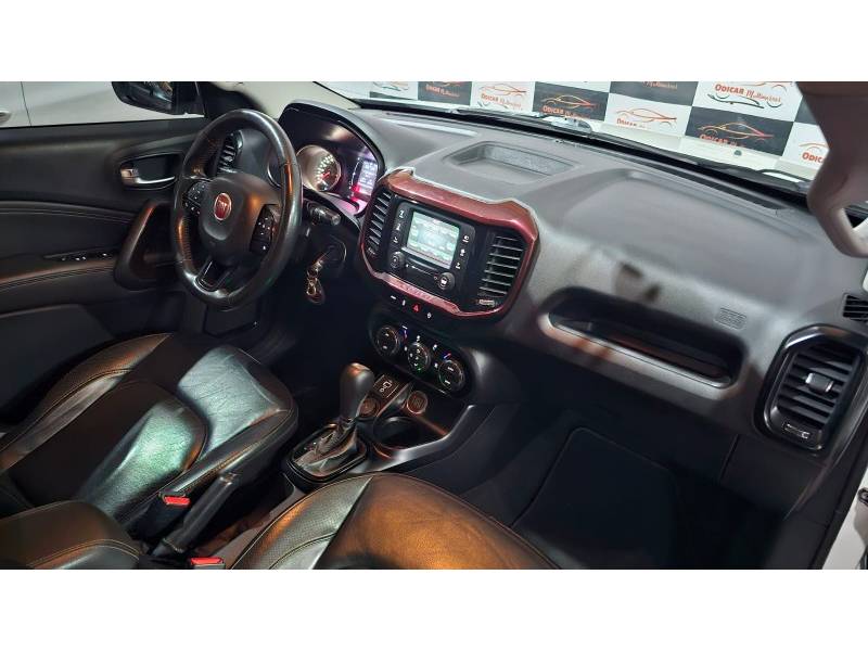 FIAT - TORO - 2018/2019 - Branca - R$ 94.900,00