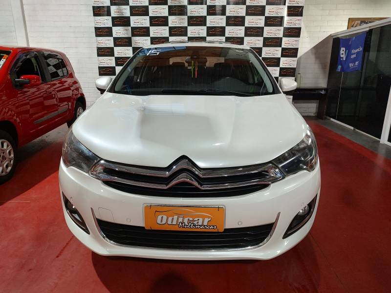 CITROËN - C4 LOUNGE - 2015/2015 - Branca - R$ 49.900,00