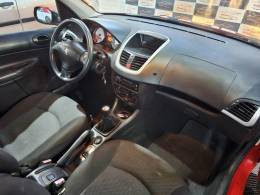 PEUGEOT - 207 - 2014/2015 - Vermelha - R$ 31.900,00