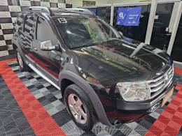 RENAULT - DUSTER - 2012/2013 - Preta - R$ 51.900,00