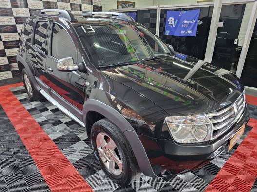 RENAULT - DUSTER - 2012/2013 - Preta - R$ 51.900,00