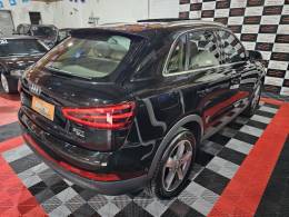 AUDI - Q3 - 2014/2015 - Preta - R$ 88.900,00