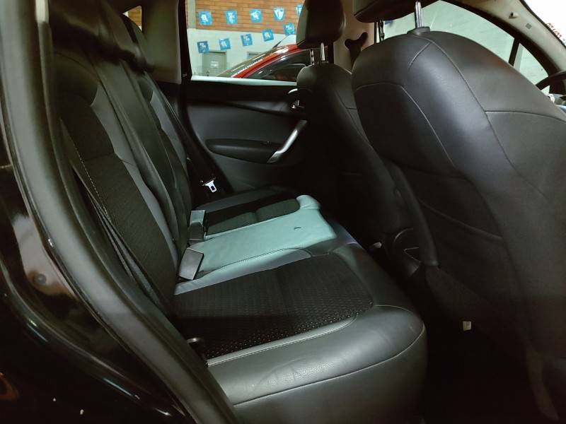 CITROËN - C3 - 2012/2013 - Preta - R$ 38.900,00