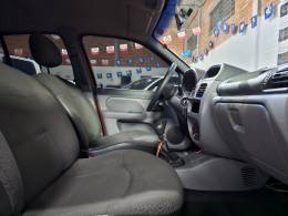 RENAULT - CLIO - 2007/2008 - Vermelha - R$ 19.900,00