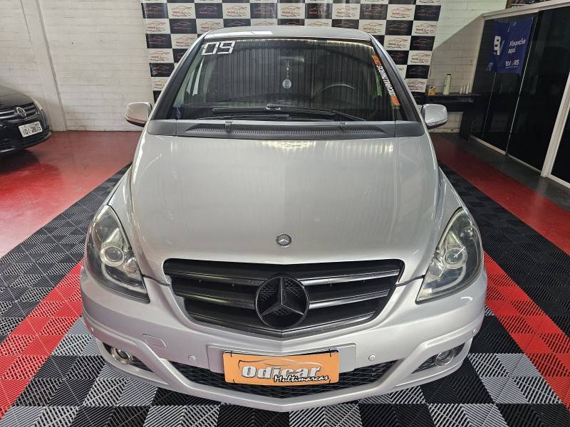 MERCEDES-BENZ - B 200 - 2008/2009 - Prata - R$ 39.900,00