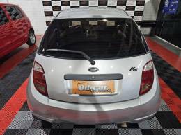 FORD - KA - 2005/2005 - Prata - R$ 15.900,00