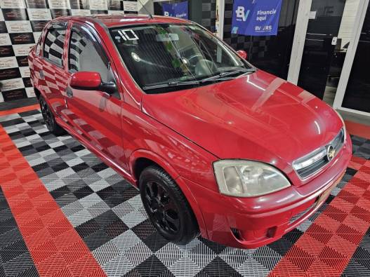 CHEVROLET - CORSA - 2009/2010 - Vermelha - R$ 28.900,00