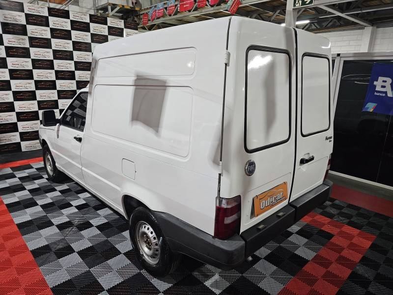 FIAT - FIORINO - 2007/2008 - Branca - R$ 32.900,00