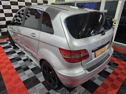 MERCEDES-BENZ - B 200 - 2008/2009 - Prata - R$ 39.900,00