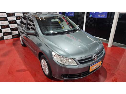 VOLKSWAGEN - VOYAGE - 2010/2011 - Prata - R$ 35.900,00