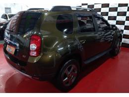 RENAULT - DUSTER - 2013/2014 - Verde - R$ 60.900,00