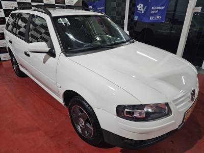 VOLKSWAGEN - PARATI - 2010/2011 - Branca - R$ 31.900,00